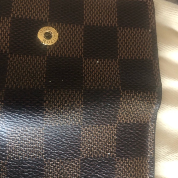 Louis Vuitton Damier Ebene 6 key Ring Case - Picture 6 of 6